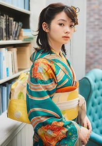 振袖　グリーン