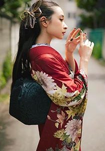 赤　振袖